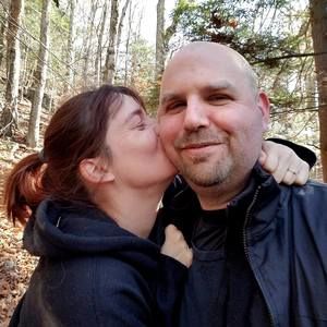 Meet your Posher, Derrick